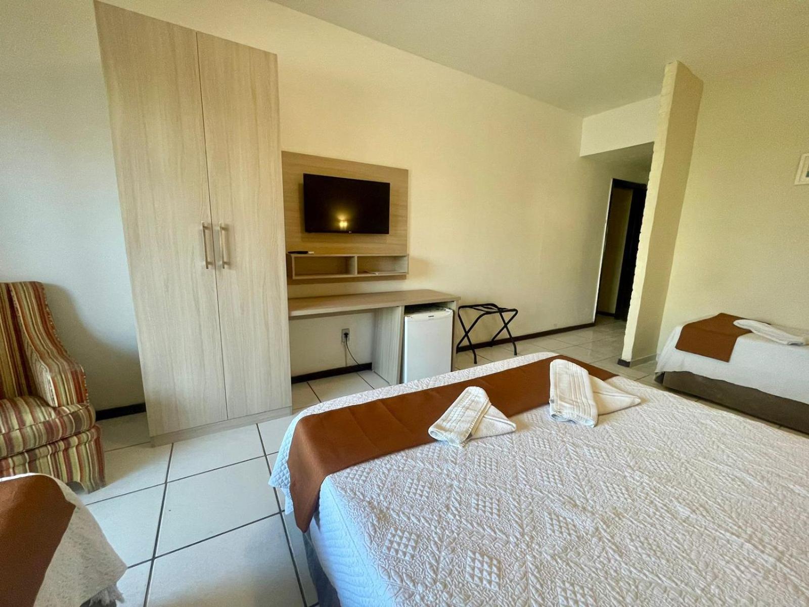 Hotel La Brise Cabo Frio Exterior photo